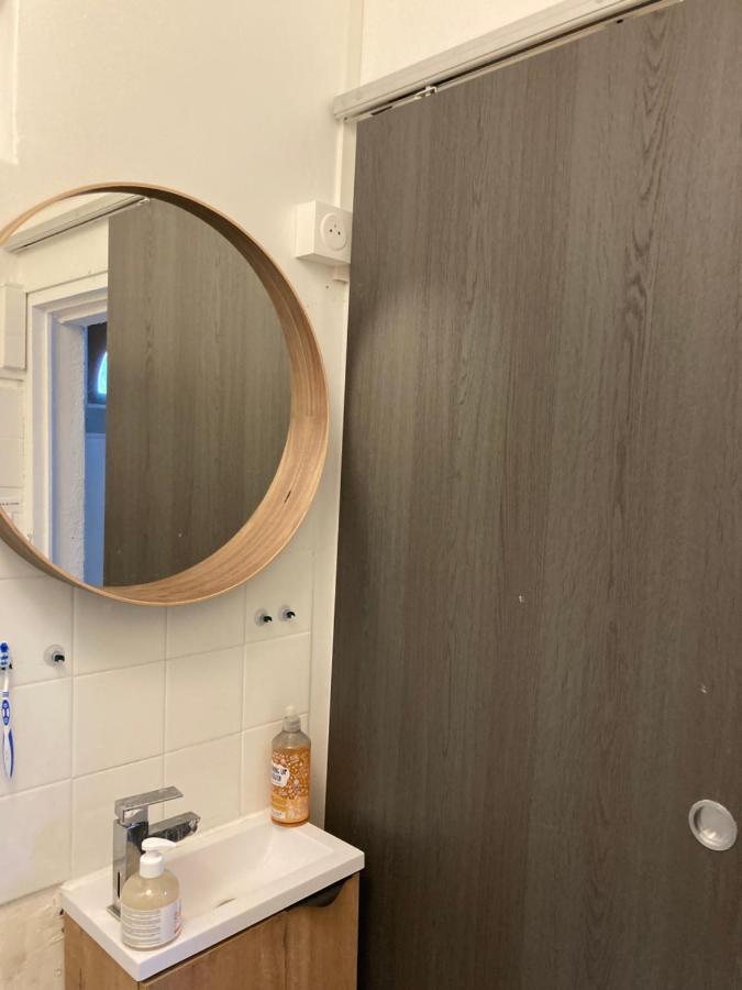 Chambre Privee Dans Maison Dromoise - Viarhona - Autoroute - Jacuzzi A Reserver En Supplement Шатонеф-дю-Рон Экстерьер фото